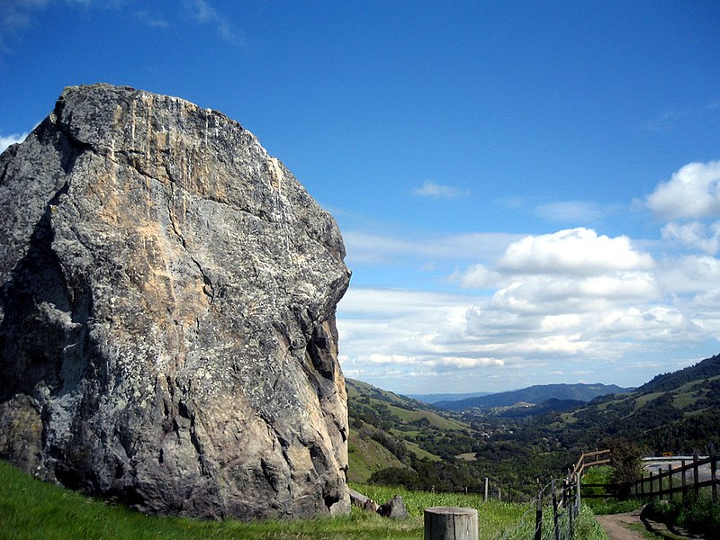 File:Big Rock Ridge Fire Road, Lucas Valley-Marinwood, CA 9 Eastview - panoramio.jpg