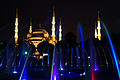 English: Sultan Ahmed I Mosque in Istanbul Euskara: Meskita Urdinaren ikuspegia, gauez