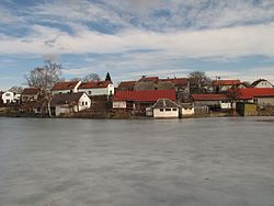 Bořetický rybník a chalupy