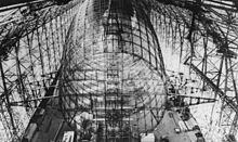 Hindenburg under construction Bundesarchiv Bild 146-1986-127-05, Bau des Luftschiffs LZ 129 "Hindenburg".jpg