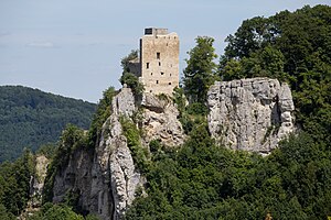 View from the southwest of the Reußenstein ruins