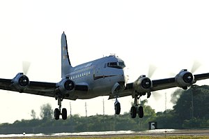 C-54 kalkış.jpg