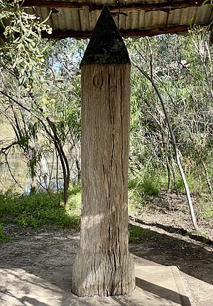 Cameron's 1 Ton Survey Post, Queensland in 2021, 02.jpg