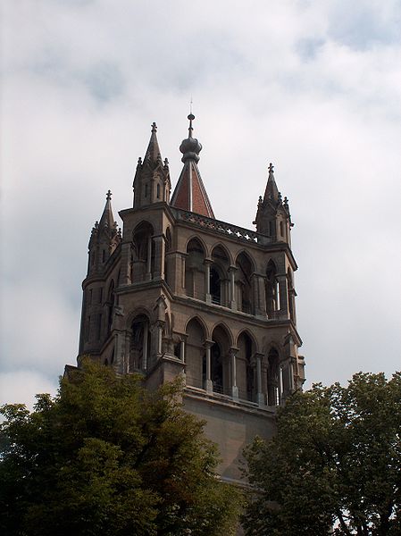 File:Cathédrale de Lausanne.JPG