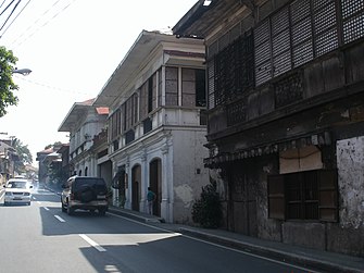 ancestral houses in Taal, Batangas Century-Old Houses Along the Streets of Taal, Batangas - panoramio.jpg