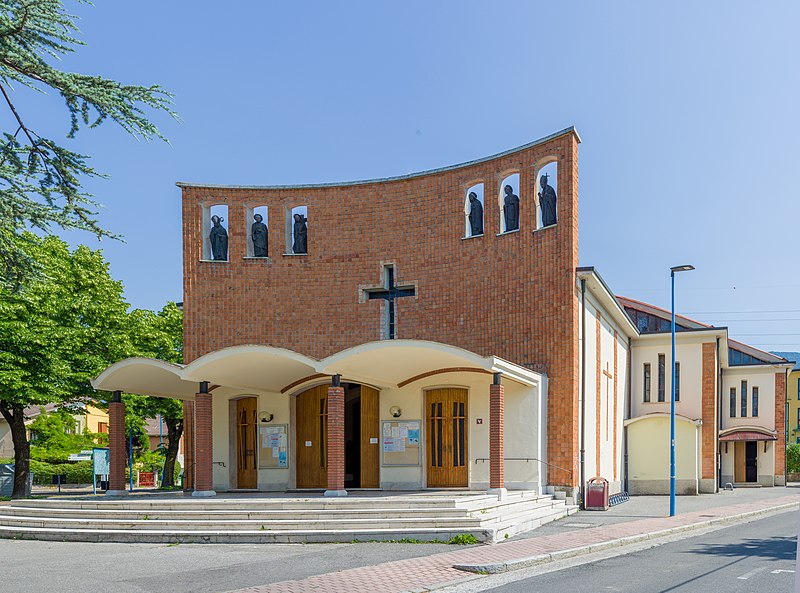 File:Chiesa Santa Giulia Villaggio Prealpino Brescia.jpg