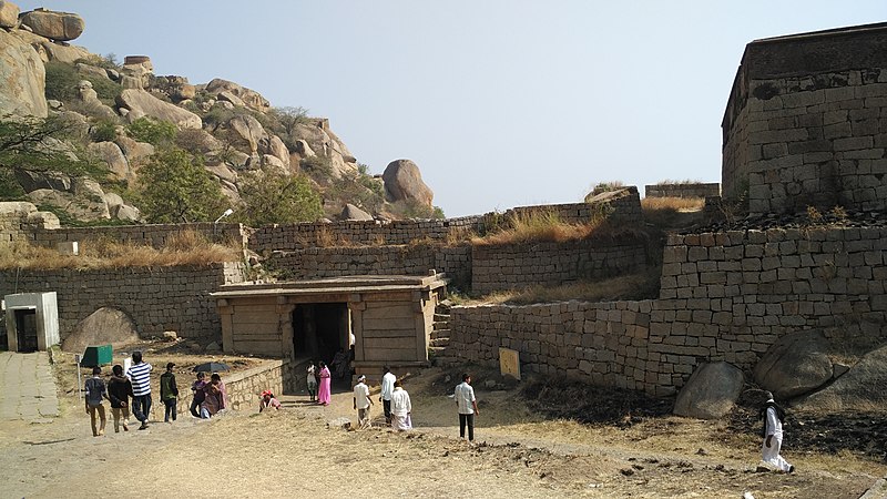 File:Chitradurga fort Image (5), Karnataka, India.jpg