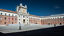 Cuartel del Conde-Duque, Madrid (iniciado en 1717).