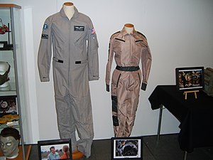 Sci-Fi-mässan med utställningar av kläder från filmen Kontakt, 2011.