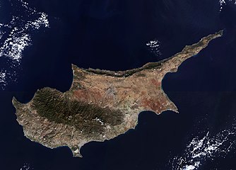 Кипър, заснет от спътник Sentinel-2A на 22 декември 2015 г.