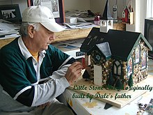 Dale Gensman, Stuart House Museum Dale painting museum piece.jpg