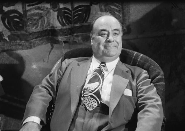 Elliott in Dangerous Money (1946)