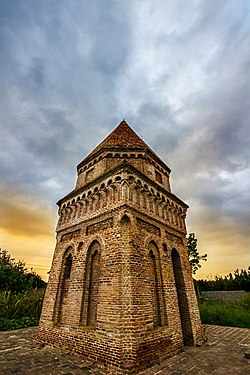 گنبد سرست: اثر ثبت‌شده در فهرست آثار ملی ایران