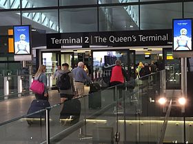 Vstup do odletové haly, London Heathrow Terminal 2, UK - 20150621.jpg