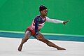 Rio de Janeiro - Simone Biles, ginasta dos Estados Unidos, durante final em que levou medalha de ouro na disputa por equipes feminina nos Jogos OlГ­mpicos Rio 2016. (Fernando FrazГЈo/AgГЄncia Brasil)