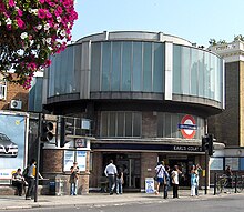 Warwick Road entrance, with rotunda above EarlsCourtEntrance1.jpg