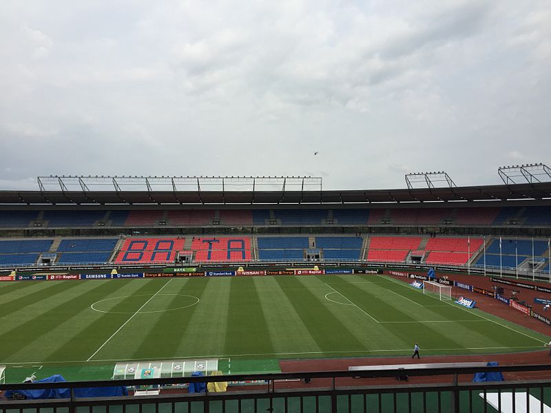 File:Estadio de Bata (15896733814).jpg