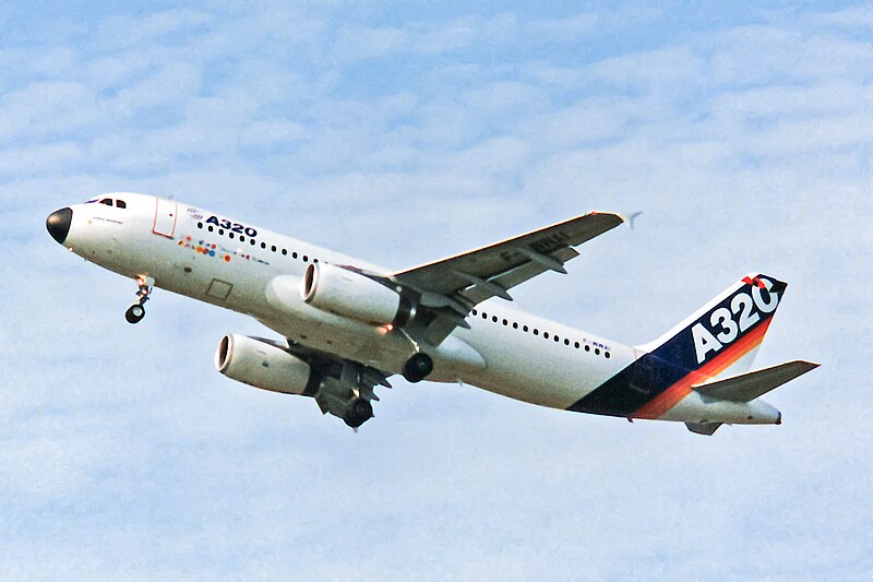 File:F-WWAI A320-131 Airbus Industrie(prototype) FAB SEP88 (13753510323).jpg