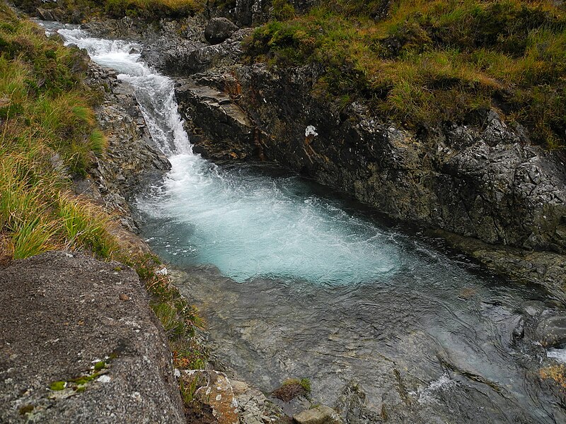 File:Fairy Pools, Skye, Scotland 13 (Highest pool).jpg