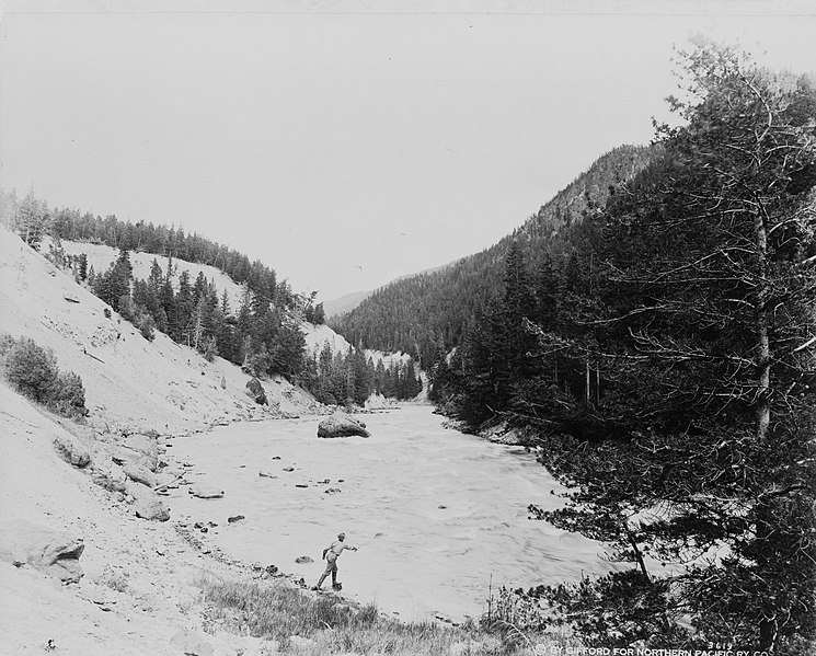 File:FishingYellowstoneRiver1909.jpg