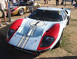 Ford GT40 (front).jpg