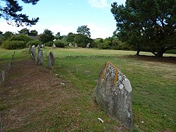 Havainnollinen kuva Kergenanin Cromlech-artikkelista