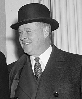 <span class="mw-page-title-main">Frank C. Walker</span> American lawyer, politician and postmaster general, 1886-1959