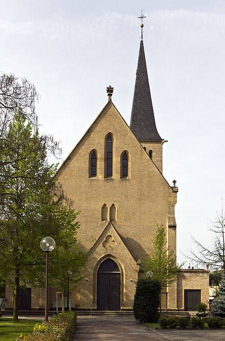 Friedrichsfeld Sankt Bonifatius Kirche 20110411