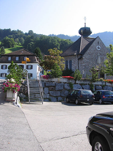 File:FurstentumLiechtenstein.Triesenberg.jpg