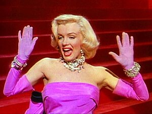 Marilyn Monroe: A Saol, Oidhreacht, Scannáin