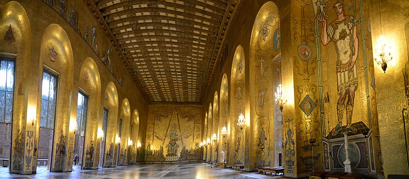 File:Gyllene salen (Golden Hall) and mosaic of Mälardrottningen - Stockholms stadshus (24831465706).jpg