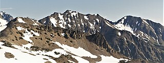 <span class="mw-page-title-main">Hal Foss Peak</span> Mountain in Washington (state), United States