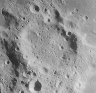 <span class="mw-page-title-main">Hanno (crater)</span> Crater on the Moon