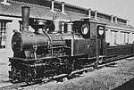 Heeresfeldbahnlokomotive 'E1'-'E25' der kaiserlichen japanischen Heeresfeldbahn mit Wasserwagen, O&K Werks-Nr. 9521-9545, Baujahr 1921 (Sammlung Hiroshi Otsuki).jpg