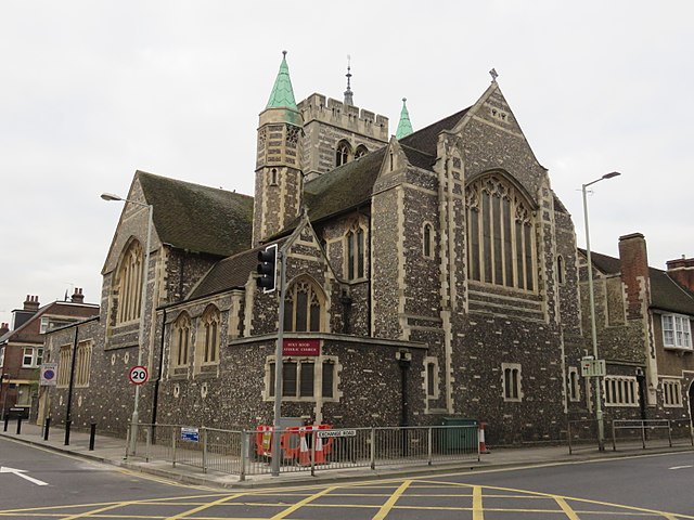 Image: Holy Rood Church, Watford by Richard Rogerson Geograph 4708808