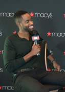 Jay EllisJay Ellis dans le rôle de Franklin Thomas