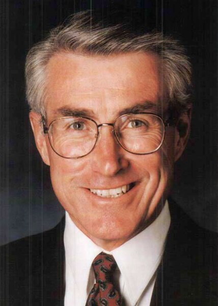 File:Jim Edgar (Illinois Blue Book Portrait 1993-1994).jpg