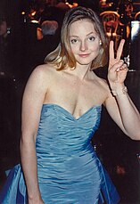 Foster at the Governor's Ball after winning an Academy Award for The Accused (1988). Her performance as a rape survivor marked her breakthrough into adult roles. Jodie Foster (1989).jpg