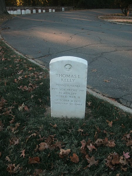 File:KIA WWII, Alexandria National Cemetery.jpg