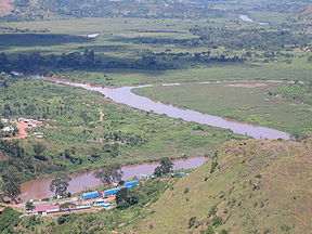 Die samevloeiing van die Kagera- en Ruvubu-riviere naby die Rusumo-waterval, tussen Rwanda en Tanzanië.