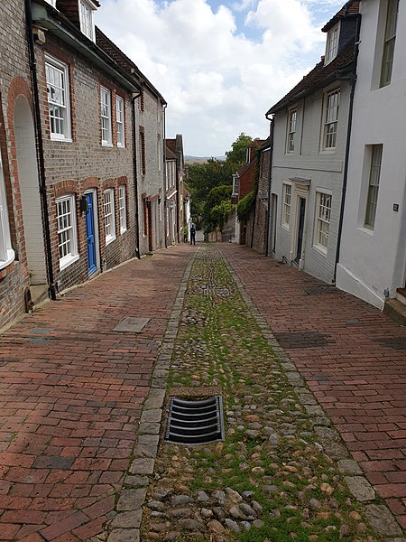 File:Keere Street, Lewes 2019-08-17 14.50.24.jpg