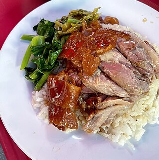 <span class="mw-page-title-main">Khao kha mu</span> Thai dish of stewed pork over rice