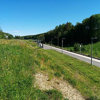 Hvordan komme seg til Knapstad stasjon med offentlig transport - Om stedet