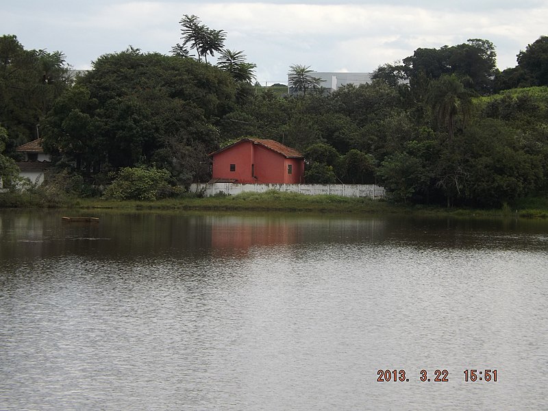 File:Lago no parque ecologico - panoramio (1).jpg