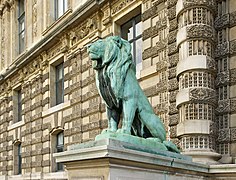 One of Barye's lions, porte des Lions (south side)