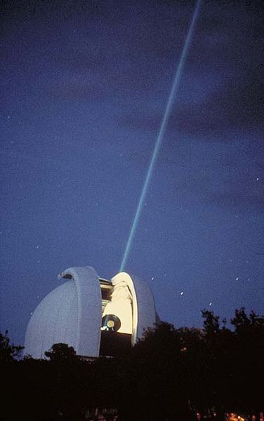 File:Lunar Laser McDonald Observatory.jpg