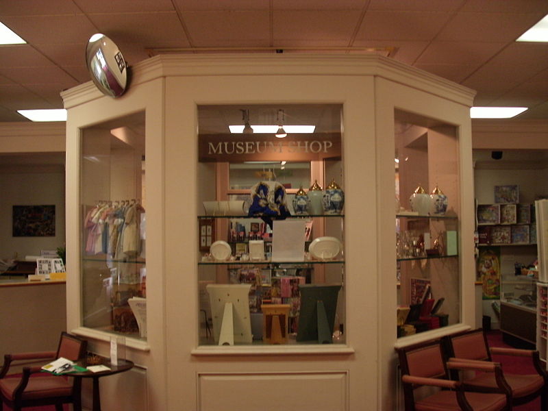 File:Lyceum gift shop.jpg