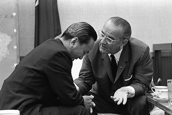 Thiệu and US President Lyndon B. Johnson