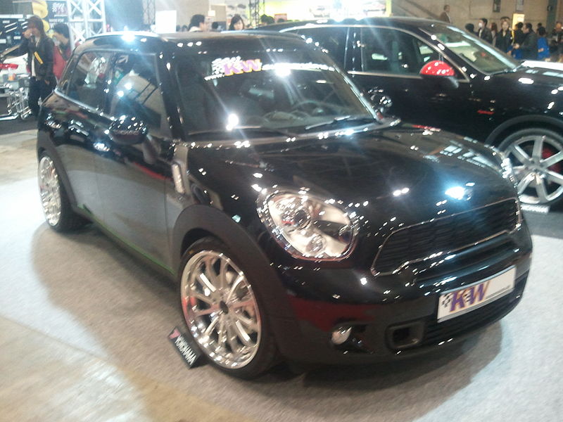 File:MINI Countryman KW front - Tokyo Auto Salon 2011.jpg