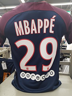 Kylian Mbappé: Rani život, Klupska karijera, Međunarodna karijera